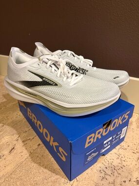 Brooks White and Olive Hyperion Running Shoes